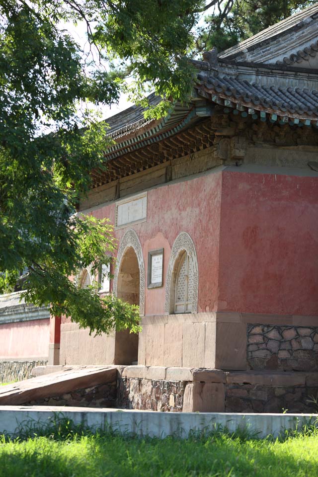 photo,material,free,landscape,picture,stock photo,Creative Commons,Shuxiang Temple, I am painted in red, Chaitya, The ruins, Tibetan Buddhism