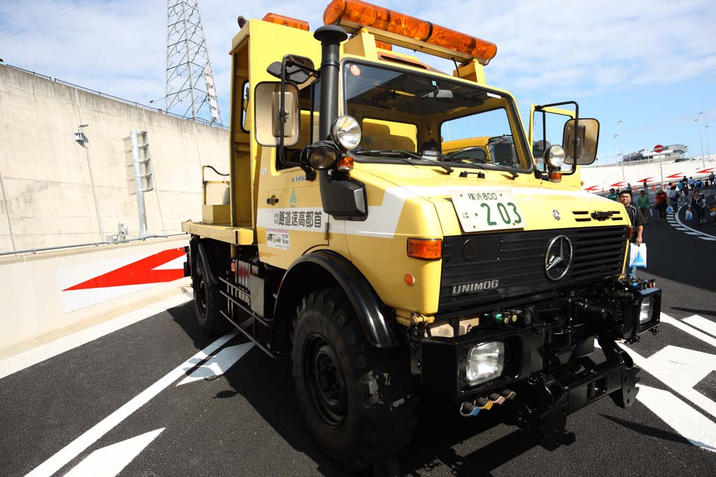 photo, la matire, libre, amnage, dcrivez, photo de la rserve,Voiture du travail de l'entretien de l'autoroute mtropolitaine, La voiture qui fonctionne, Benz, Jaune, voiture du travail spciale