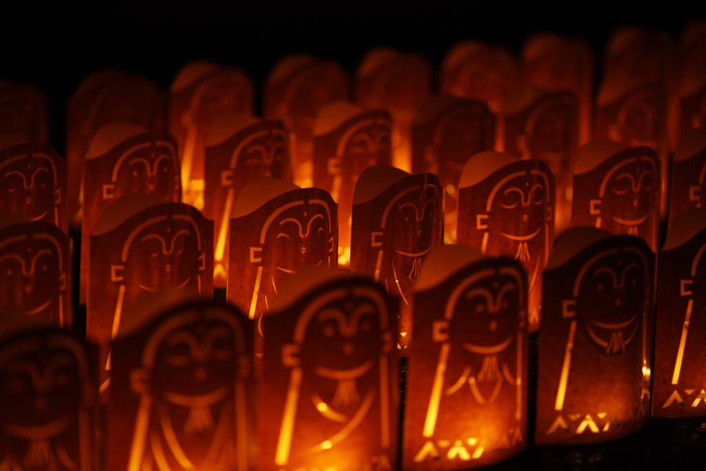 photo,material,free,landscape,picture,stock photo,Creative Commons,Illuminations, guardian deity of children, lamp, light, Buddhism