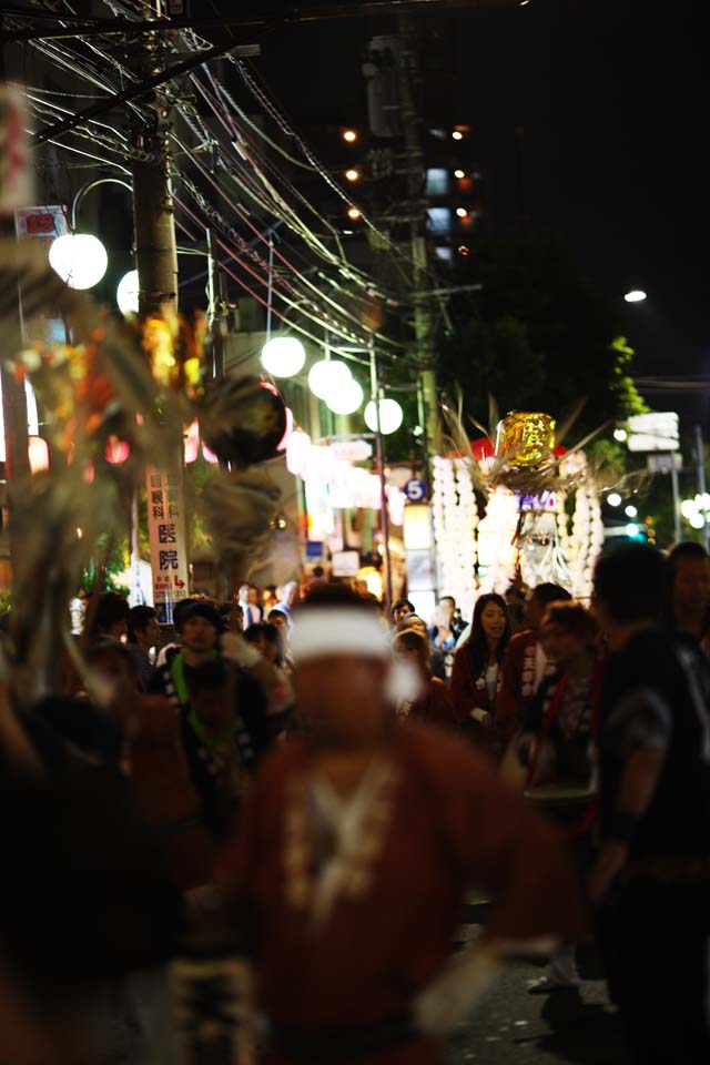 photo,material,free,landscape,picture,stock photo,Creative Commons,Buddhist memorial service many lamps, tower for Taho-nyorai, Many lamps, line, artificial flower