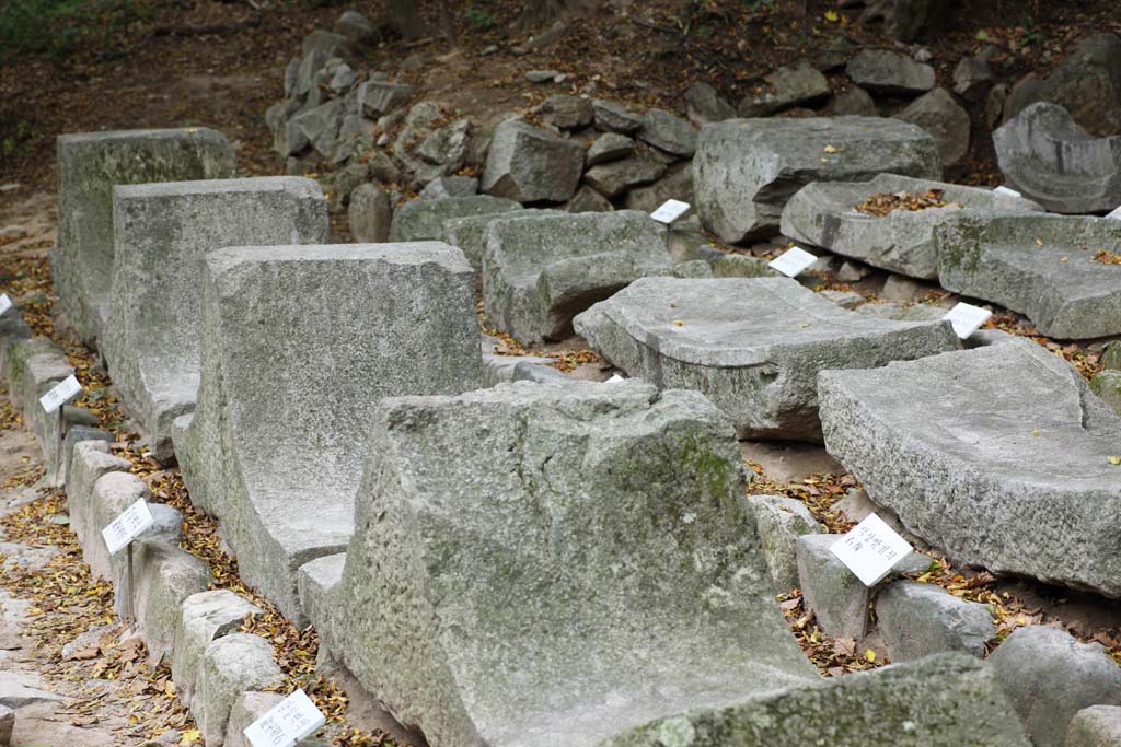 Foto, materiell, befreit, Landschaft, Bild, hat Foto auf Lager,Steinhhleneinsiedelei, die Steine baut, berreste, Das Bauen von Steinen, Gebude, Chaitya