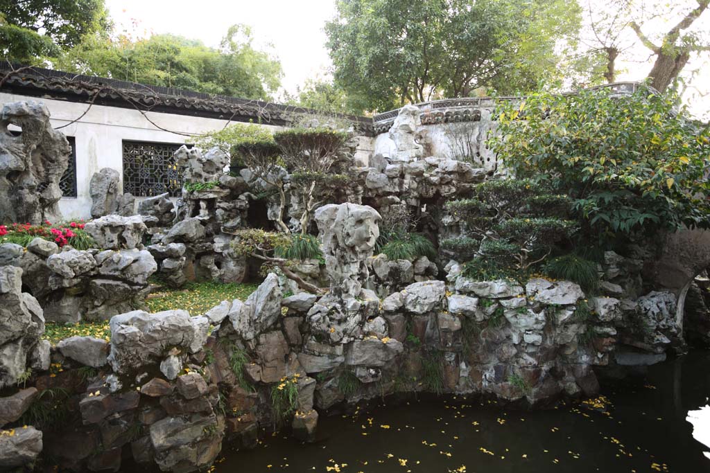 foto,tela,gratis,paisaje,fotografa,idea,Un jardn de YuGarden, Jardn de casa de santuario chino, , Piedra caliza deforme, Laguna