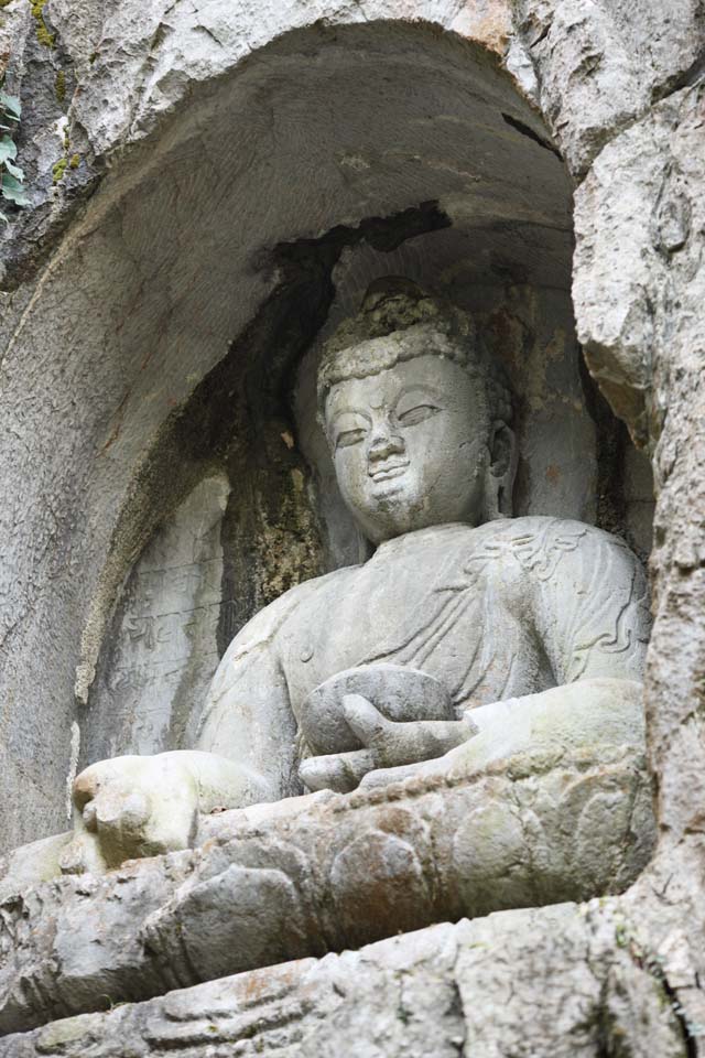 Foto, materieel, vrij, landschap, schilderstuk, bevoorraden foto,Een Hangzhoulingyingtemple afbeelding van De boeddha ingeschreven op de afe klif, Boeddhisme, Ishibotoke, Boeddhist afbeelding, Trouw