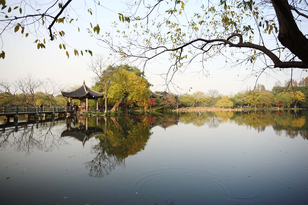 photo,material,free,landscape,picture,stock photo,Creative Commons,Three Pools Mirroring the Moon, An arbor, Saiko, surface of a lake, monument