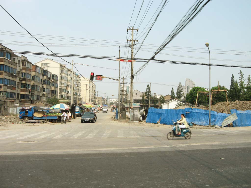 photo,material,free,landscape,picture,stock photo,Creative Commons,A town of Suzhou, signal, motorcycle, The construction spot, apartment