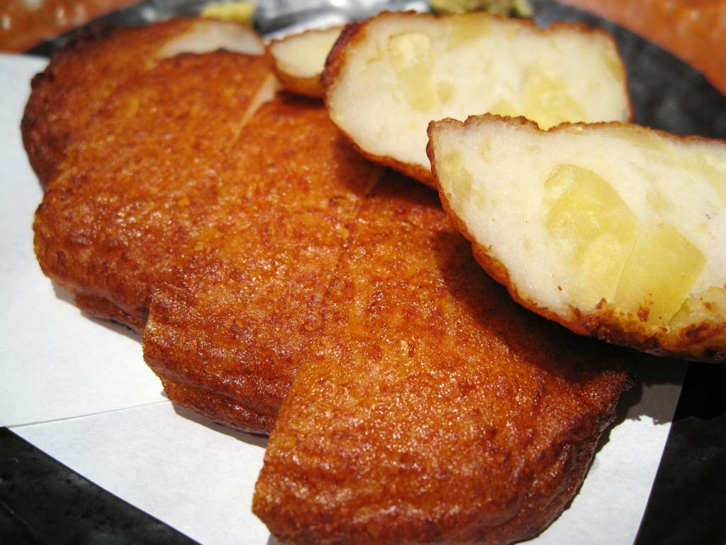 photo,material,free,landscape,picture,stock photo,Creative Commons,Fried fish balls, Fried fish balls, Fish meat, sweet potato, Japanese food