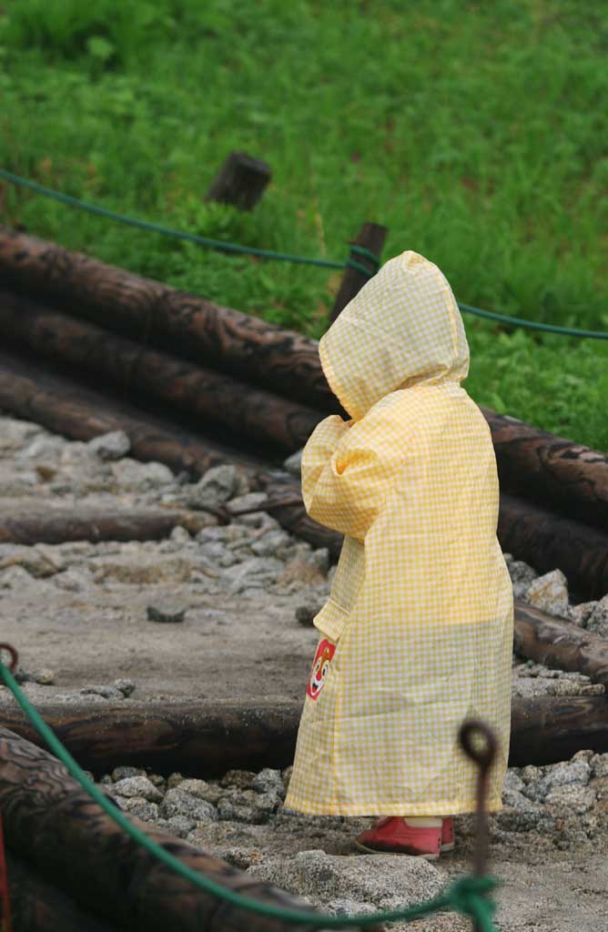 Foto, materieel, vrij, landschap, schilderstuk, bevoorraden foto,Kleine bedevaartganger, Kind, Regen strijken, Berg spoor, Gebed