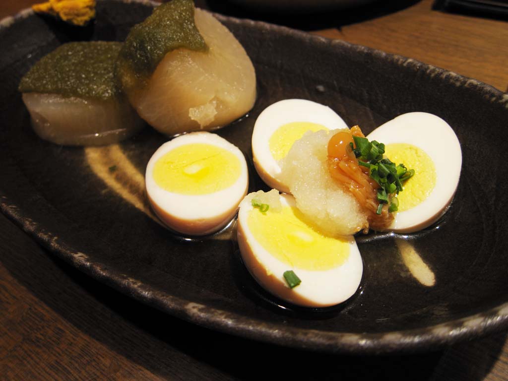 photo,material,free,landscape,picture,stock photo,Creative Commons,Oden, dish simmered in egg, Japanese radish, Tangle flakes, velvet shank