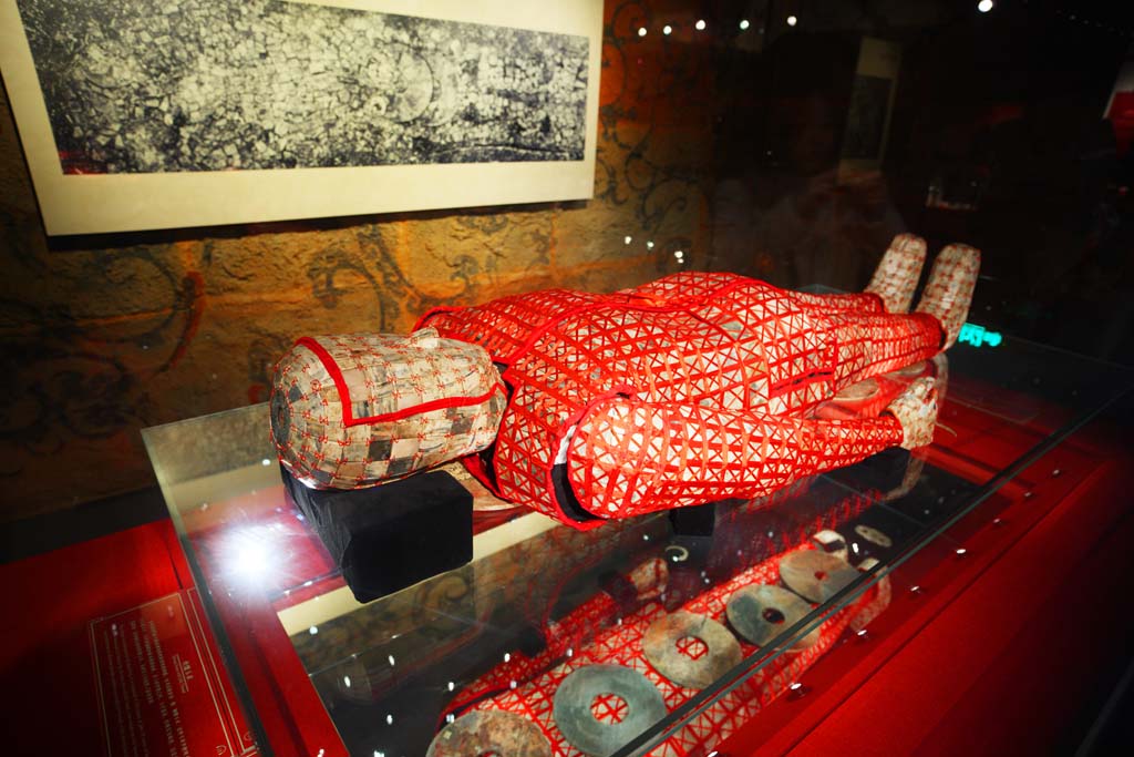 Foto, materieel, vrij, landschap, schilderstuk, bevoorraden foto,Westelijke Han Museum van de Nanyue King Mausoleum jadeburialsuit, Graf, Teraardebestelling heuvel graf, , Teraardebestelling