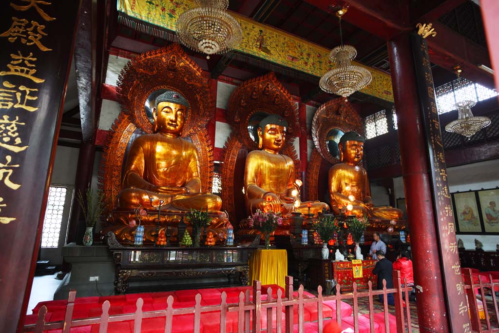 Foto, materiell, befreit, Landschaft, Bild, hat Foto auf Lager,Ein SixBanyanTreeTemple Buddhist Bild, Chaitya, Gold, Faith, Touristenattraktion