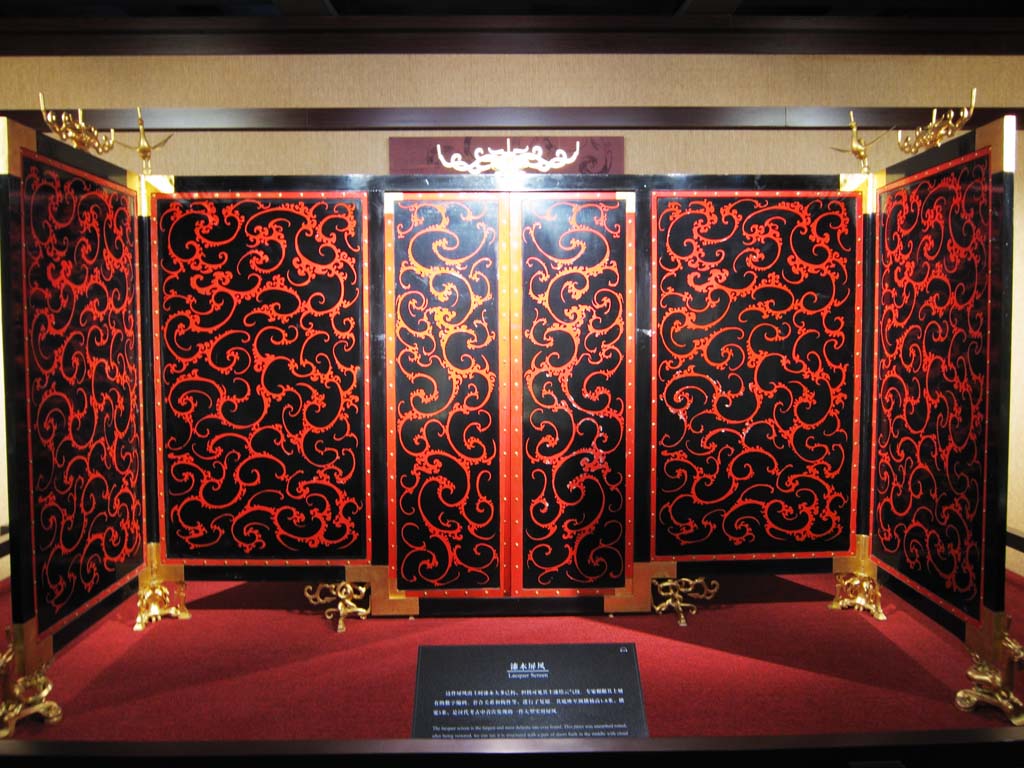 , , , , ,  ., Han  Nanyue  Mausoleum lacquer   , ,   , , 