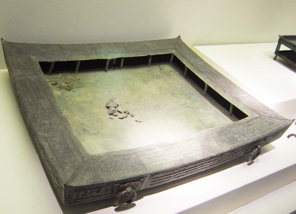 photo,material,free,landscape,picture,stock photo,Creative Commons,An oven of the Western Han Museum of the Nanyue King Mausoleum copper, grave, burial mound grave, , burial