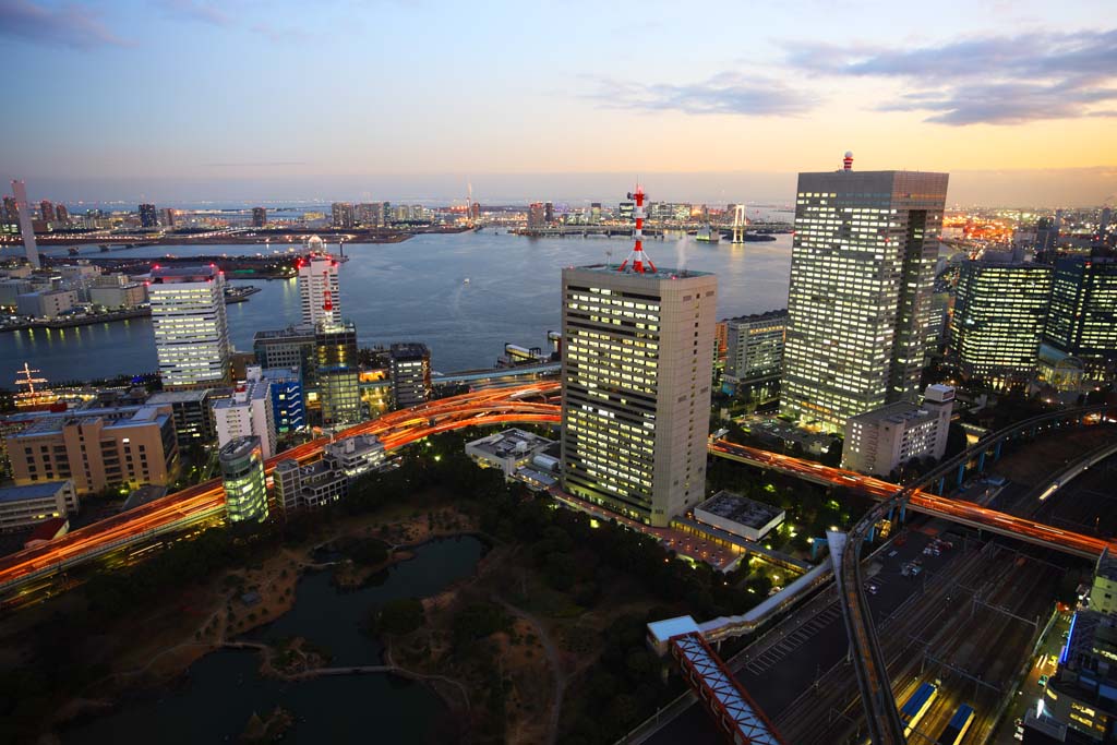 fotografia, materiale, libero il panorama, dipinga, fotografia di scorta,Tokio vista serale, costruendo, L'area del centro, Un vecchio tappeto erboso villa imperiale giardino di regalo reale, Odaiba