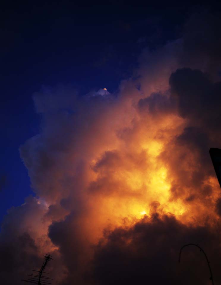 photo,material,free,landscape,picture,stock photo,Creative Commons,Thunderhead of sunset, , , , 