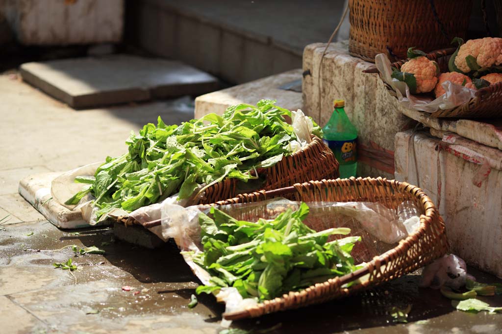 photo,material,free,landscape,picture,stock photo,Creative Commons,Vegetables stalls, , , , 