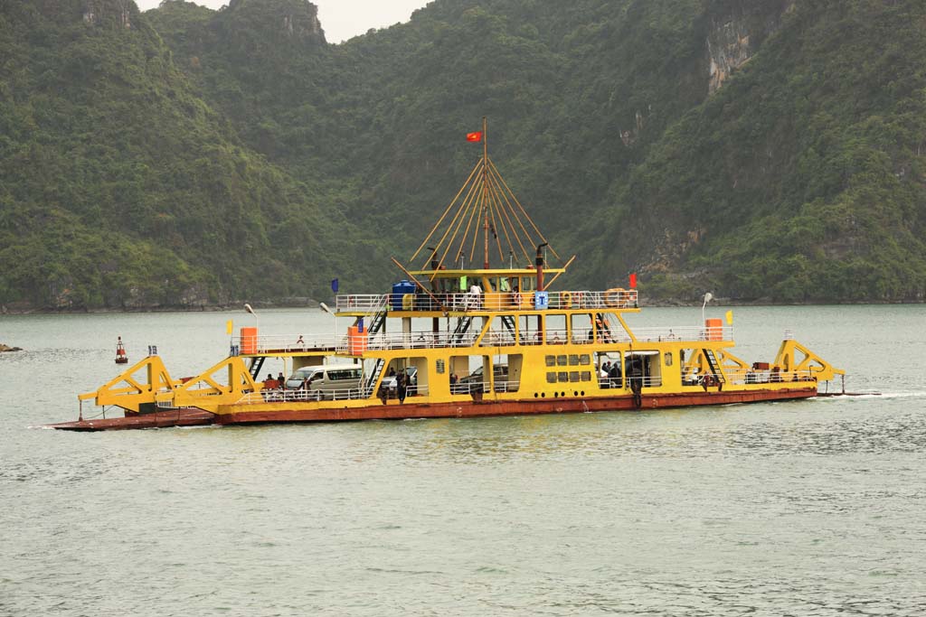 photo,material,free,landscape,picture,stock photo,Creative Commons,Halong Bay, , , , 