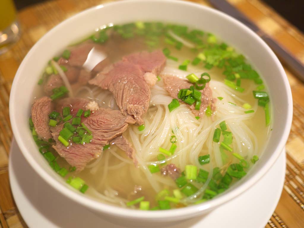 photo,material,free,landscape,picture,stock photo,Creative Commons,Beef noodle, , , , 