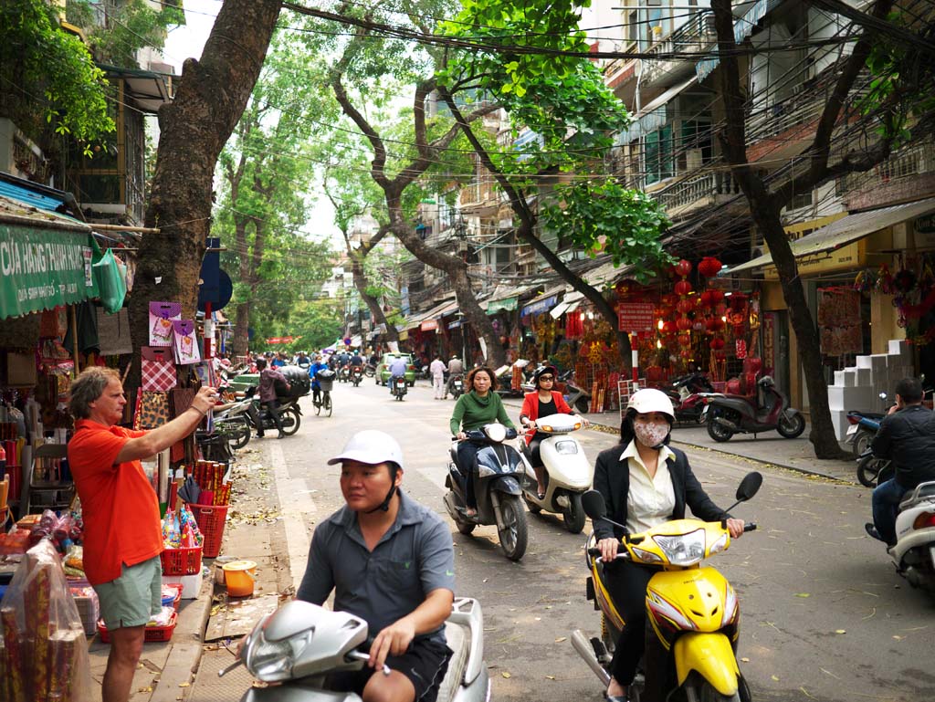 photo,material,free,landscape,picture,stock photo,Creative Commons,Hanoi's Old Town, , , , 