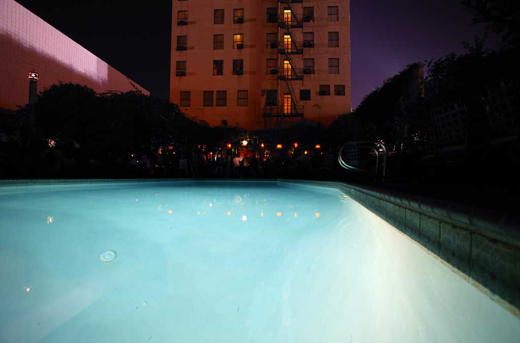 photo,material,free,landscape,picture,stock photo,Creative Commons,Night swimming pool, pool, blue, water, Los Angeles