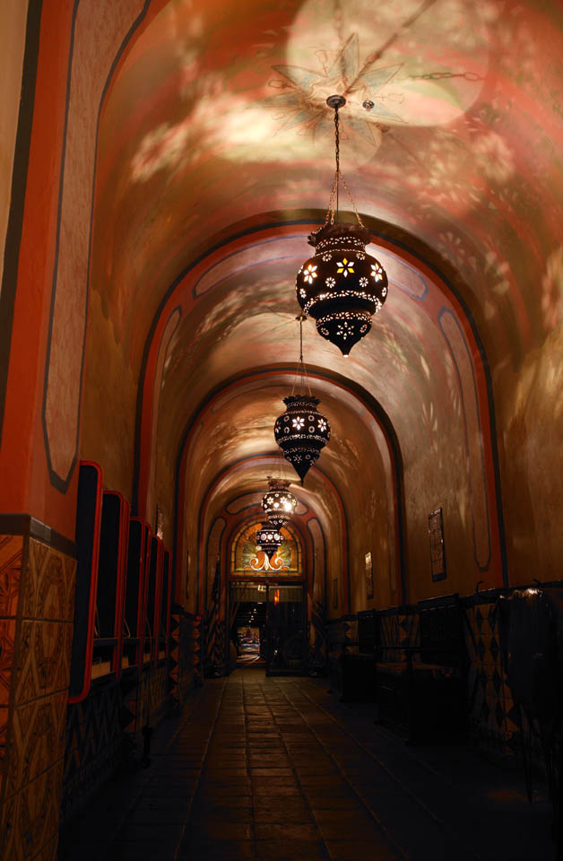 photo,material,free,landscape,picture,stock photo,Creative Commons,Mexican style corridor, lighting, interior, stone pavement, light