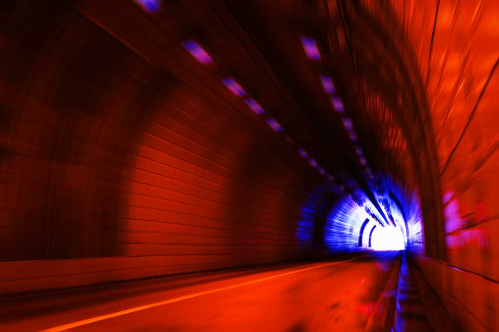 photo,material,free,landscape,picture,stock photo,Creative Commons,Craving for the exit, tunnel, sodium lamp, red, exit