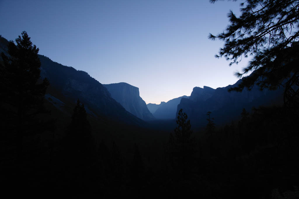 photo,material,free,landscape,picture,stock photo,Creative Commons,Daybreak of yosemite, cliff, The daybreak, valley, YOSEMITE