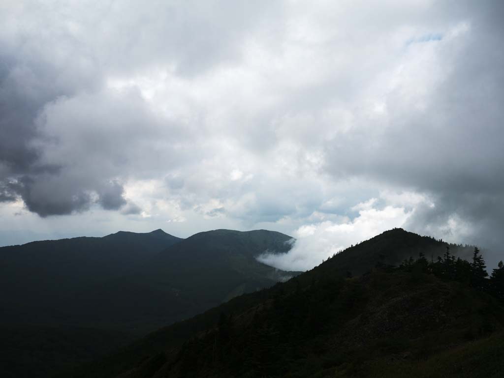 photo,material,free,landscape,picture,stock photo,Creative Commons,Mountain of clouds, , , , 