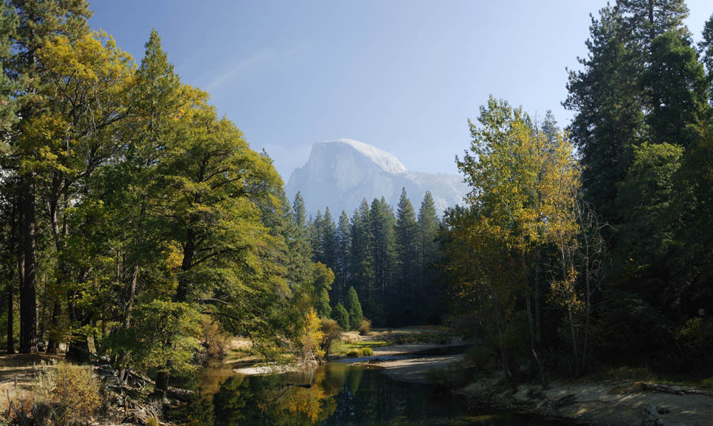 Foto, materieel, vrij, landschap, schilderstuk, bevoorraden foto,Bedaard Half Dome van de herfst, Rivier, Berg, Woud, Panoramcomposition