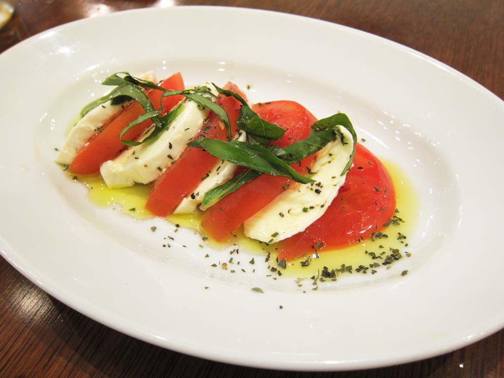 ,,, ,,,A Caprese, , , , 