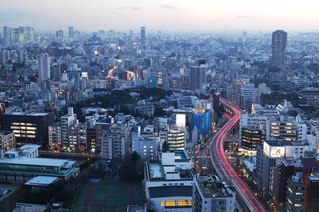 photo,material,free,landscape,picture,stock photo,Creative Commons,Dusk of Roppongi, building, The Metropolitexpressway, night view, At dark