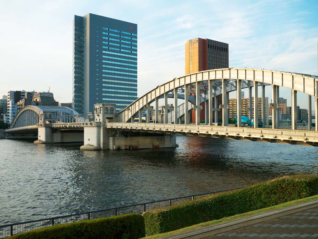 photo,material,free,landscape,picture,stock photo,Creative Commons,Dusk in the Kachidoki Bridge, , , , 