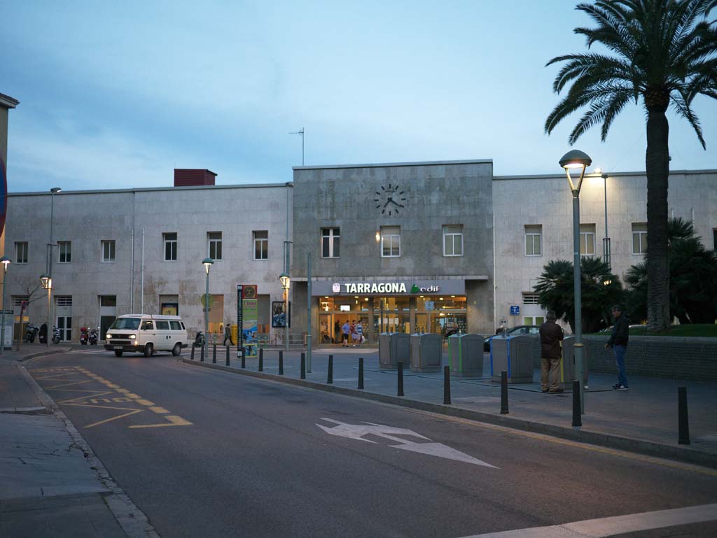 Foto, materieel, vrij, landschap, schilderstuk, bevoorraden foto,Tarragona treinstation, , , , 