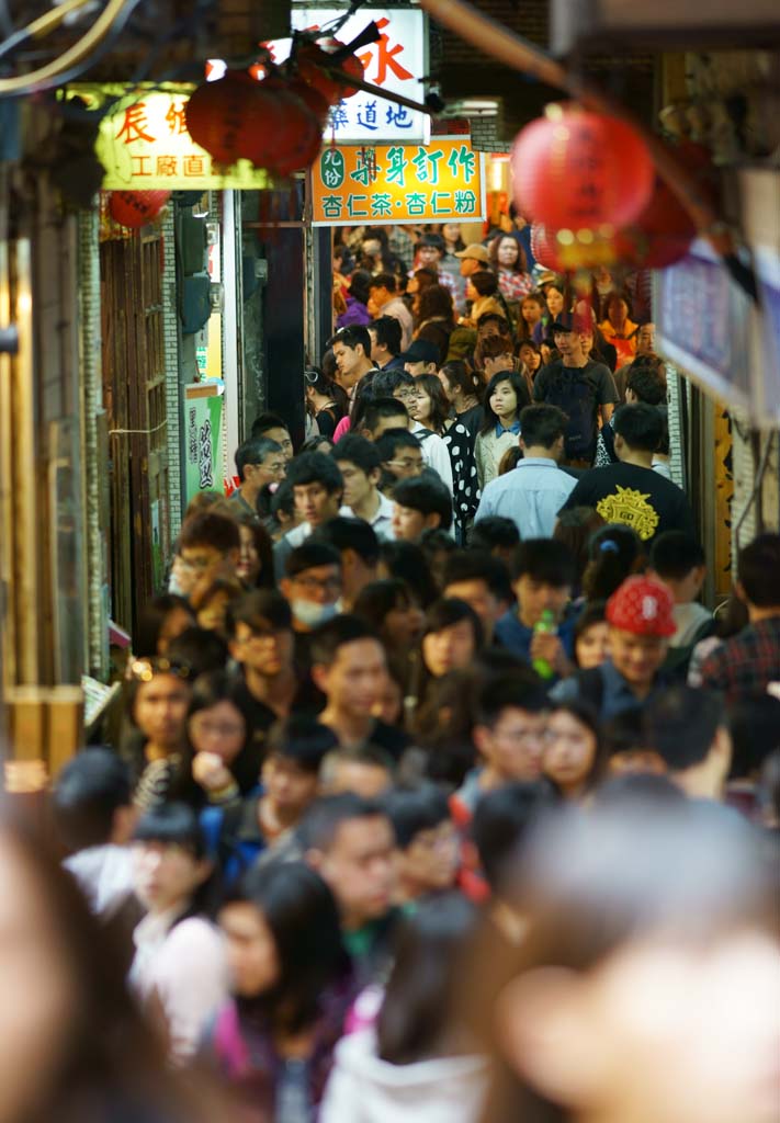 photo,material,free,landscape,picture,stock photo,Creative Commons,Crowded souvenir city, , , , 