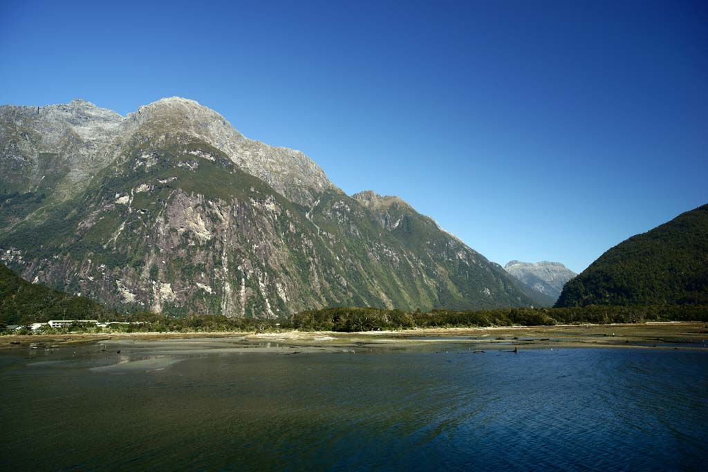 photo,material,free,landscape,picture,stock photo,Creative Commons,Milford Sound, , , , 