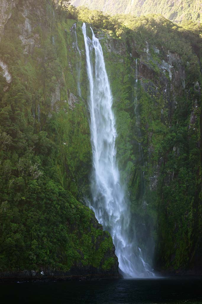 Foto, materiell, befreit, Landschaft, Bild, hat Foto auf Lager,Milford Sound Stalin Wasserflle, , , , 