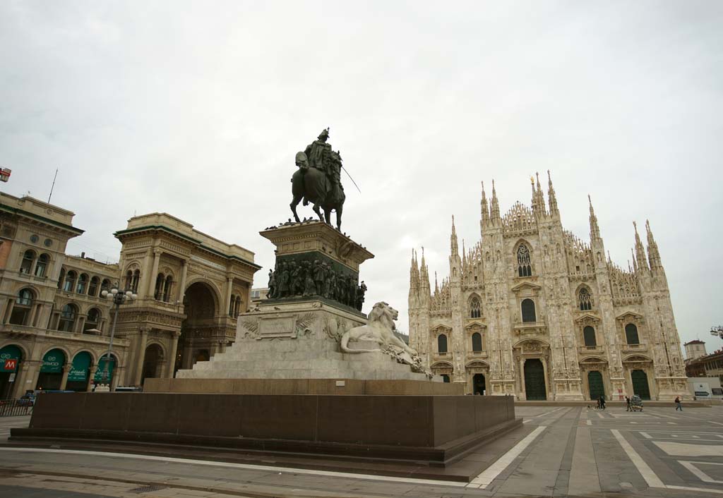 foto,tela,gratis,paisaje,fotografa,idea,Una vista del Duomo de Miln, , , , 