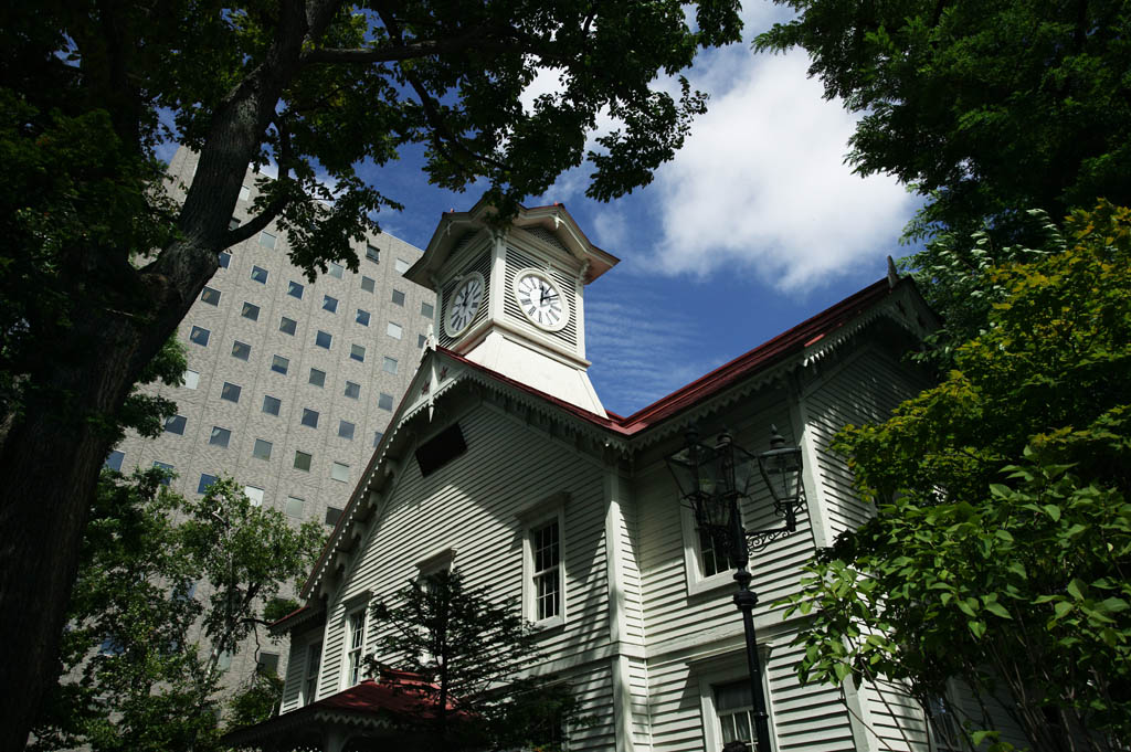 photo,material,free,landscape,picture,stock photo,Creative Commons,Sapporo clock tower, clock tower, clock, sightseeing spot, Sapporo