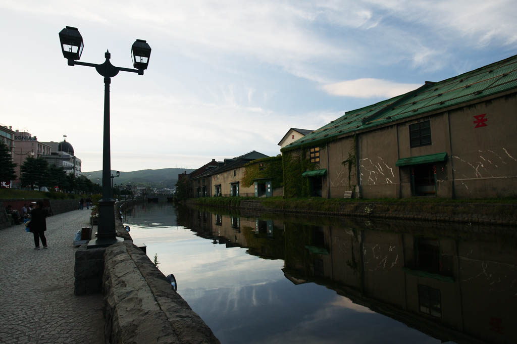 fotografia, materiale, libero il panorama, dipinga, fotografia di scorta,Otaru provvedere di canale* panorama di sera, canale, lampione, La superficie dell'acqua, negozio all'ingrosso di mattone