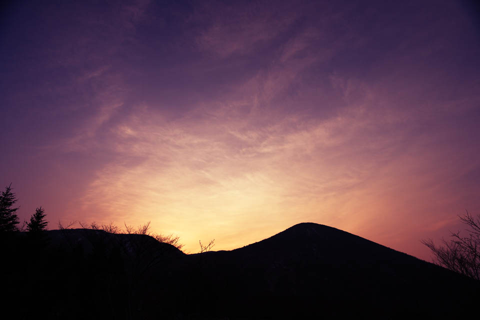 Foto, materiell, befreit, Landschaft, Bild, hat Foto auf Lager,Ein ridgeline der Morgenglut, Die Morgenglut, Silhouette, Wolke, Es ist leer