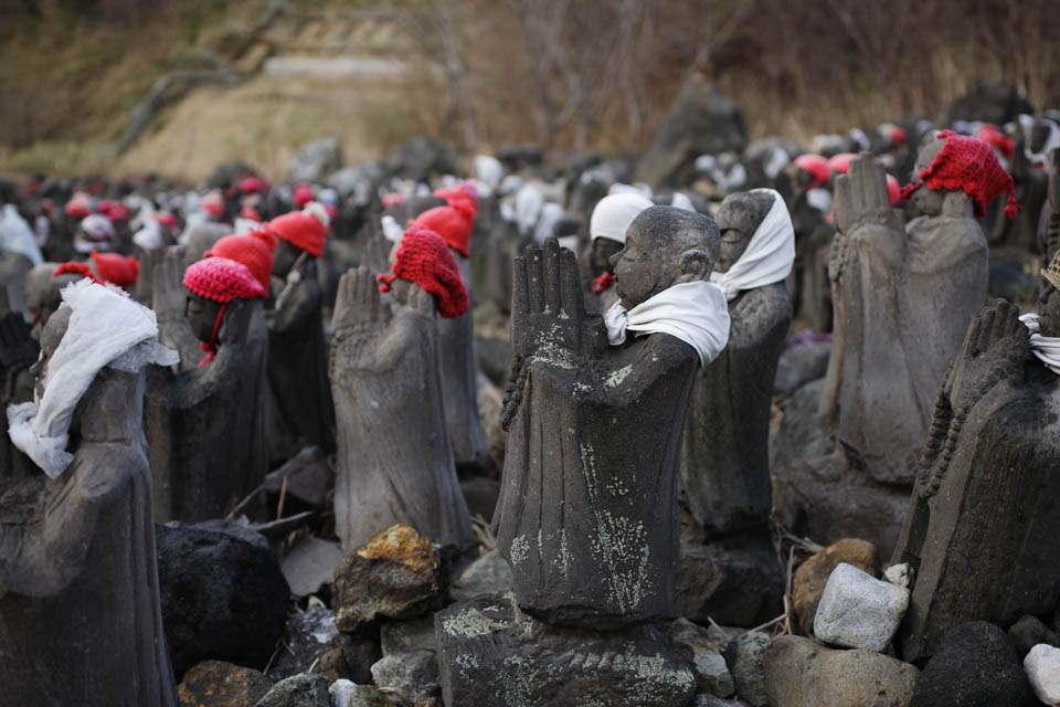 photo,material,free,landscape,picture,stock photo,Creative Commons,1000 guardian deities of children, guardideity of children, Prayer, riverbank, Hell