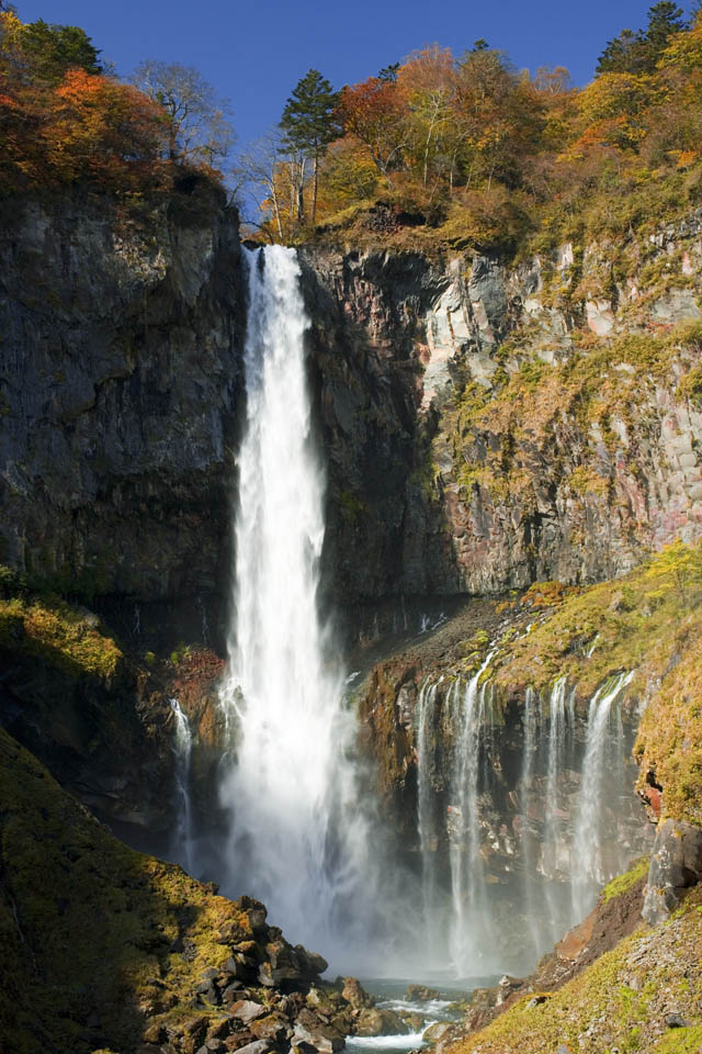 Foto, materiell, befreit, Landschaft, Bild, hat Foto auf Lager,Das Sonnenlicht Kegon Falls, Wasserfall, Ahorn, blauer Himmel, Bave-Stein