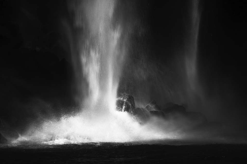 photo,material,free,landscape,picture,stock photo,Creative Commons,Hard flow, waterfall, cliff, waterfall pot, Spray of water