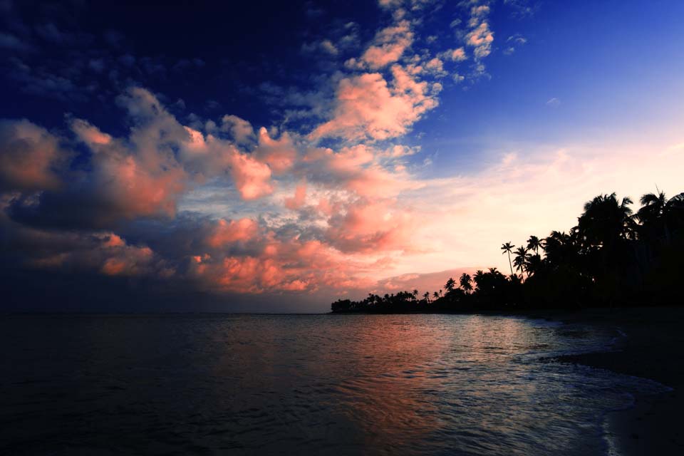 photo, la matire, libre, amnage, dcrivez, photo de la rserve,C'est une plage  noir, plage sablonneuse, Crpuscule, Lasi, nuage de la plante plus furieux