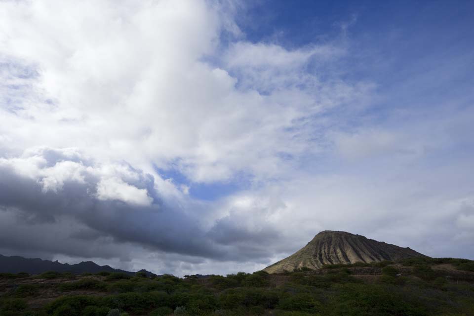 photo, la matire, libre, amnage, dcrivez, photo de la rserve,C'est un nuage dans une montagne branlante, montagne branlante, dsolation, nuage, Le monde