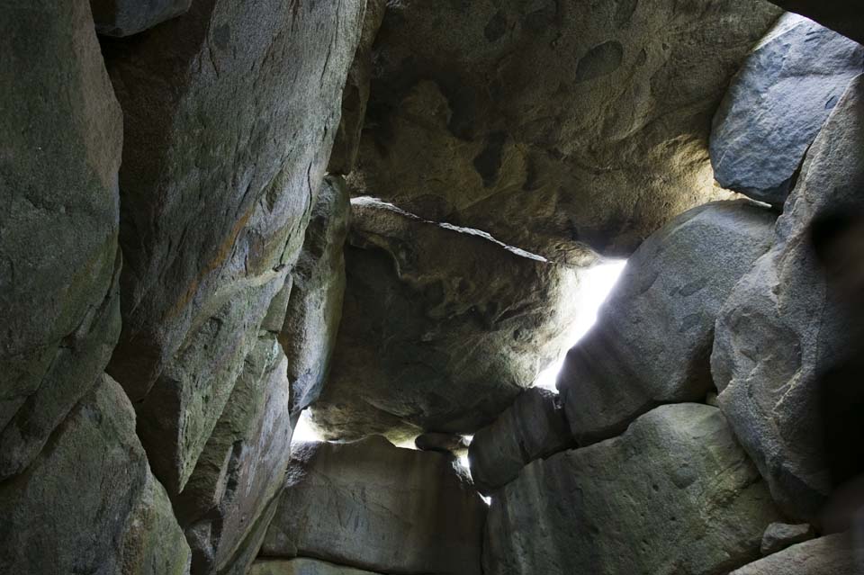 photo,material,free,landscape,picture,stock photo,Creative Commons,The ancient Ishibutai burial mound inside, Remains, old burial mound, Asuka, huge stone