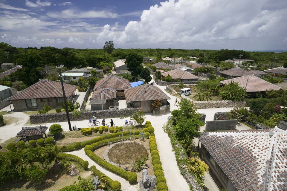 photo, la matire, libre, amnage, dcrivez, photo de la rserve,Rgion de la ville de Taketomi-jima le, toit, Okinawa, carreau, nuage