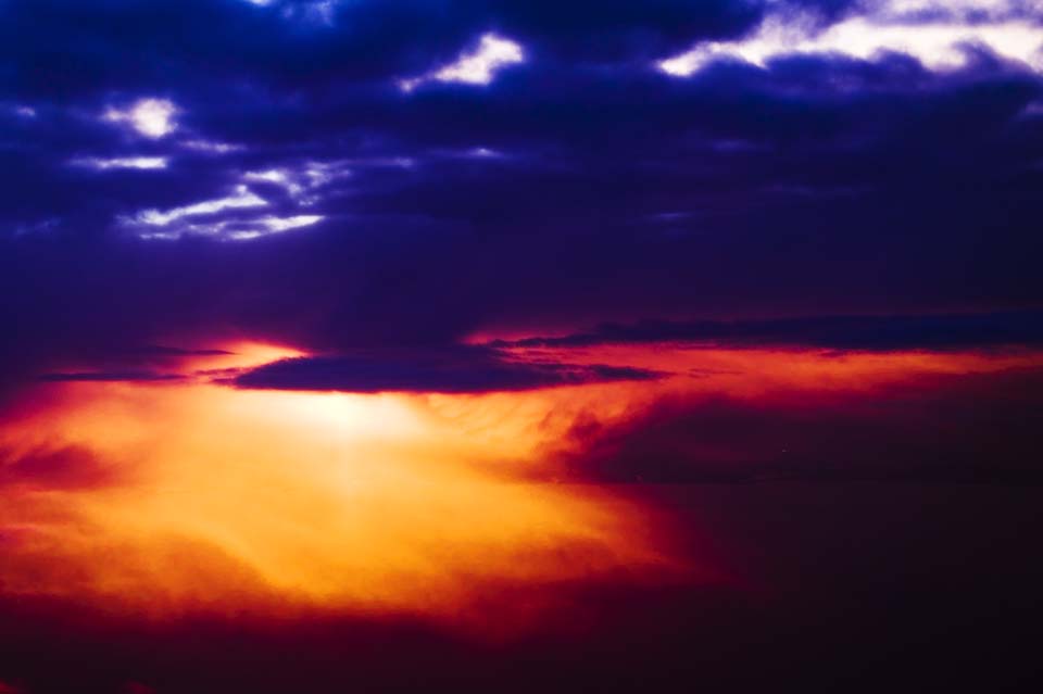 Foto, materieel, vrij, landschap, schilderstuk, bevoorraden foto,Een karmozijnroode zonsondergang, Karmozijnrood, Rood, De instelling zon, De zon