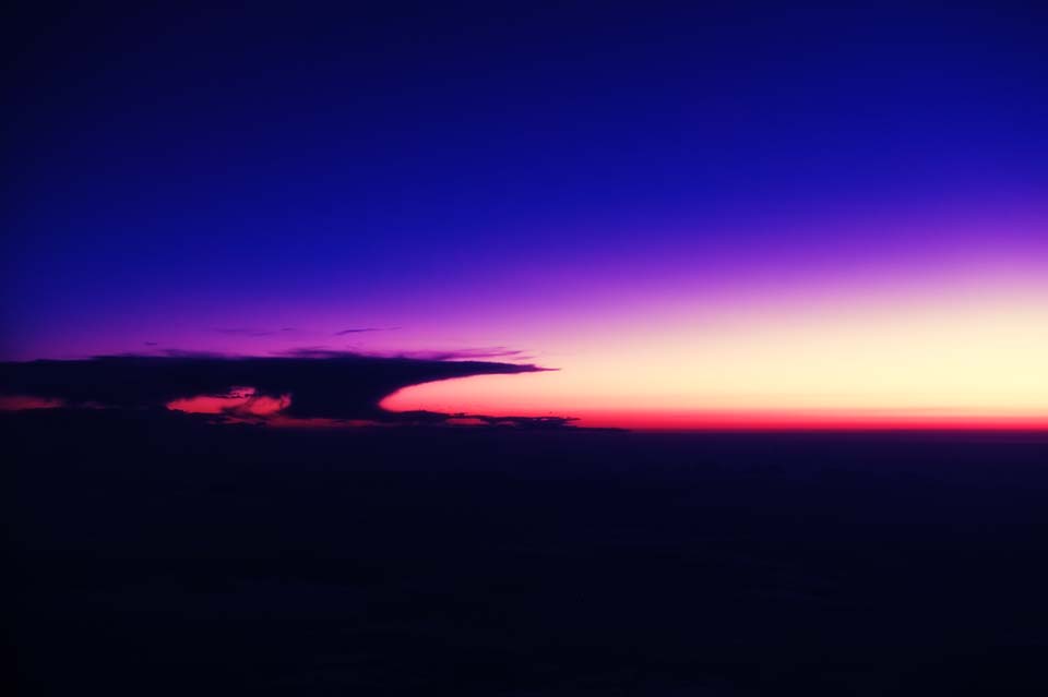 photo,material,free,landscape,picture,stock photo,Creative Commons,A color feather of the stratosphere, Red, sunset, indigo plant, 