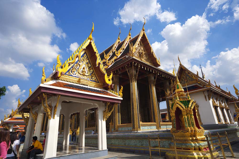 photo, la matire, libre, amnage, dcrivez, photo de la rserve,Le Temple du Bouddha meraude couloir principal d'un temple bouddhiste, Or, Bouddha, Temple du Bouddha meraude, Visiter des sites pittoresques