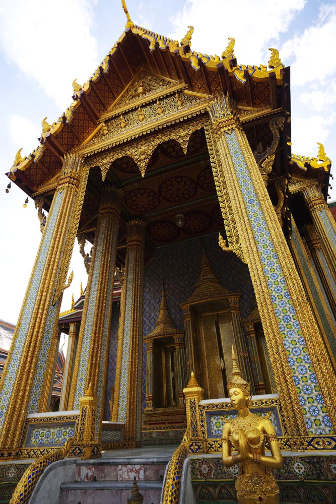 photo,material,free,landscape,picture,stock photo,Creative Commons,Royal Pantheon, Gold, Buddha, Temple of the Emerald Buddha, Sightseeing